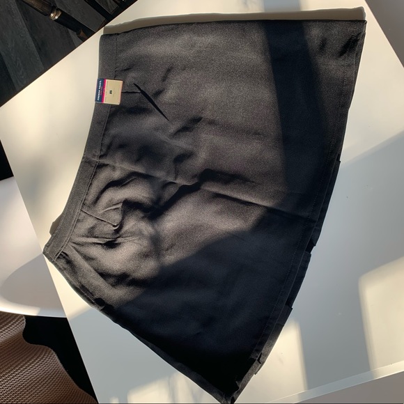 bnwt black pleated mini skirt / skort - size 14 XL - Picture 4 of 6